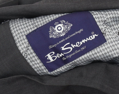 Close-up detail of Ben Sherman Blazer, size 34.