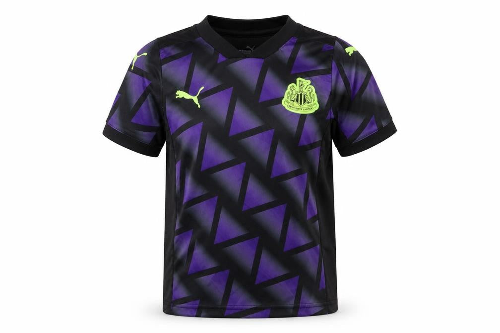 Puma Boys Black Purple Geometric Football Jersey 7-8Y