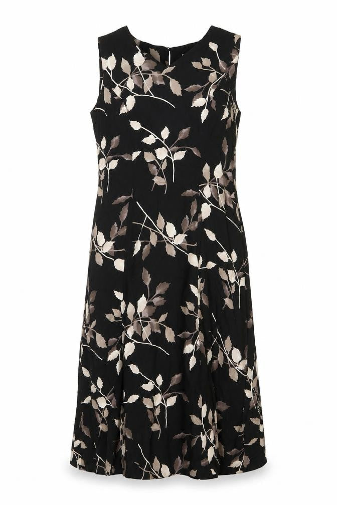 Modern Classics Women's Black Floral Dress Size 16