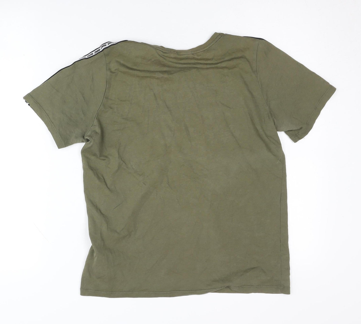 Nike Boys Green T-Shirt L Size Short Sleeve Logo