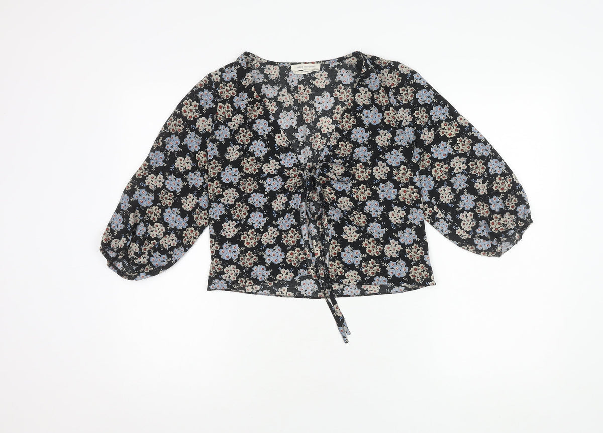 Urban Outfitters Women's Black Floral Blouse