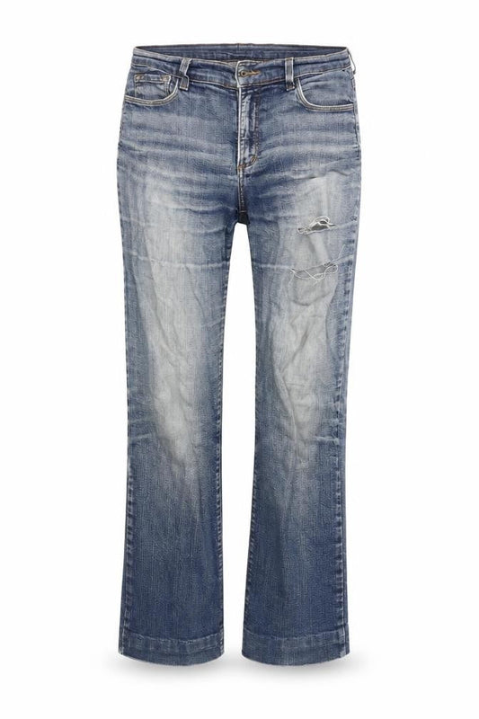 NXD Women's Distressed Blue Straight Jeans Size 8