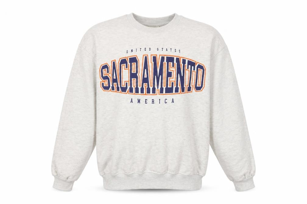 Pull&Bear Men's Grey Sacramento Graphic Sweatshirt