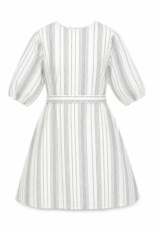 ZOLA Women's XL White Striped Dress