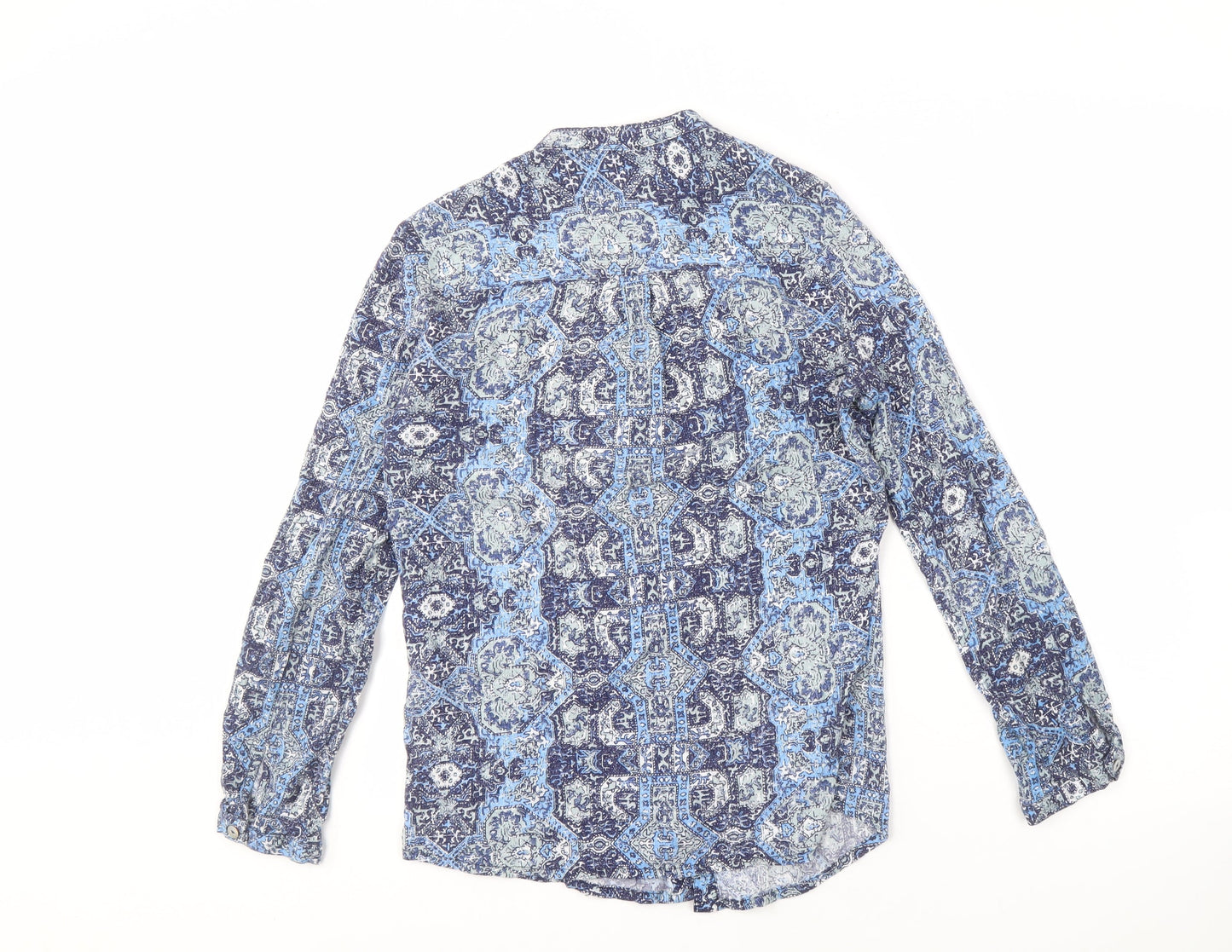 Isle Essentials Women's Blue Button-Up Shirt Size 10
