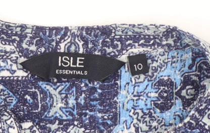 Isle Essentials Women's Blue Button-Up Shirt Size 10
