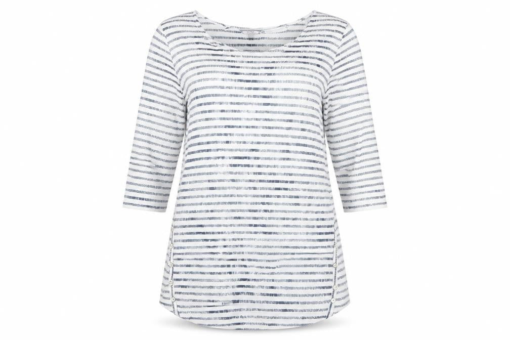 Dash Women’s White Striped T-Shirt Size 18