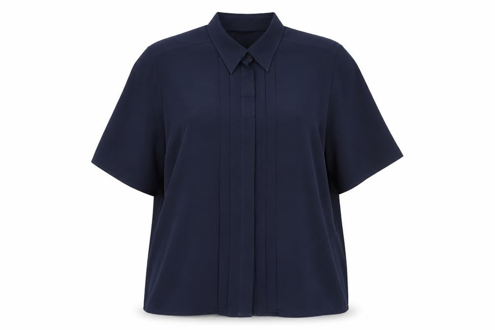Alexon Women's Blue Button-Up Shirt Size 18