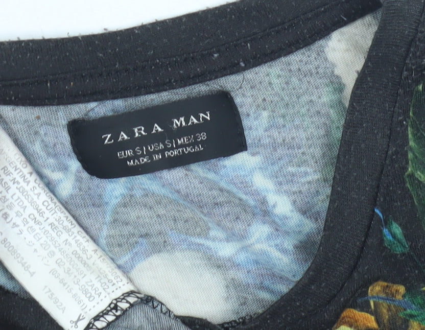 Zara Unisex Black Graphic T-Shirt - Size 10