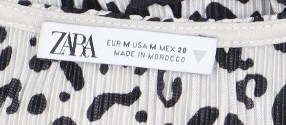 Zara Women's Cropped White Animal Print Blouse Size 4