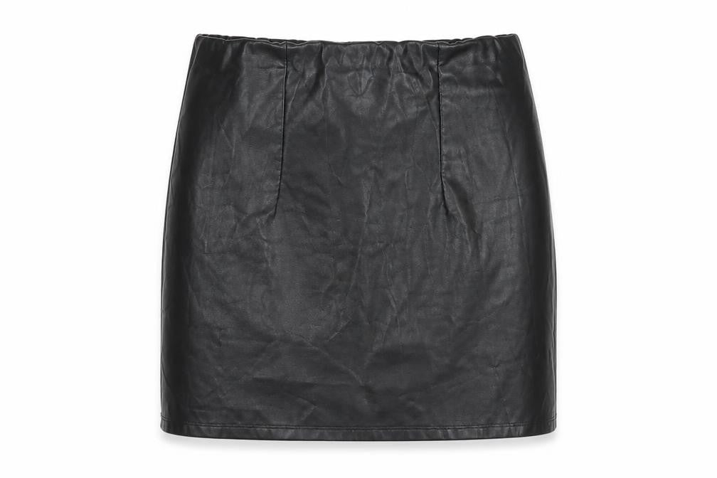 ASOS Women's Black Skirt UK 8 in Faux Leather