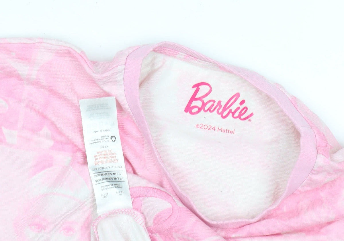 Barbie Girls Pink Graphic T-Shirt in M with Logo Accents