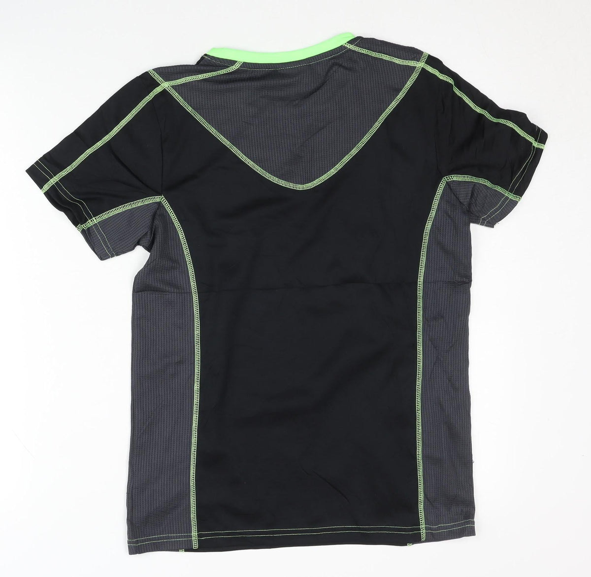 Yigga Boys Black Sport T-Shirt, Age 13-14, Breathable Activewear