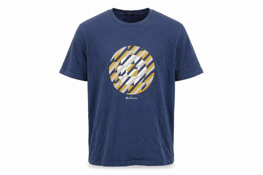 Ben Sherman Men's T-shirt, size Medium.