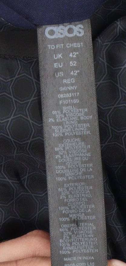 Close-up detail of ASOS Men's Blue Single Breasted Blazer, size 42