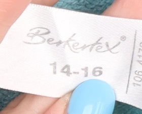 Berkertex Women's Blue Crew Neck Jumper Size 14