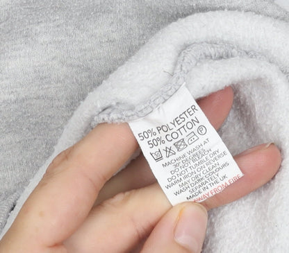 Close-up detail of In The Style Women's Grey, size 10, Pullover Sweatshirt