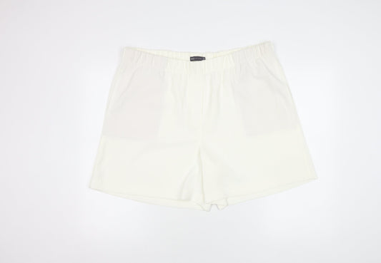 Marks and Spencer Women's Ivory Shorts, Size 20, New Tags