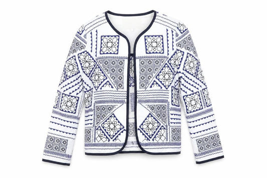 Front view of River Island Women’s White Geometric Blazer, size UK 6