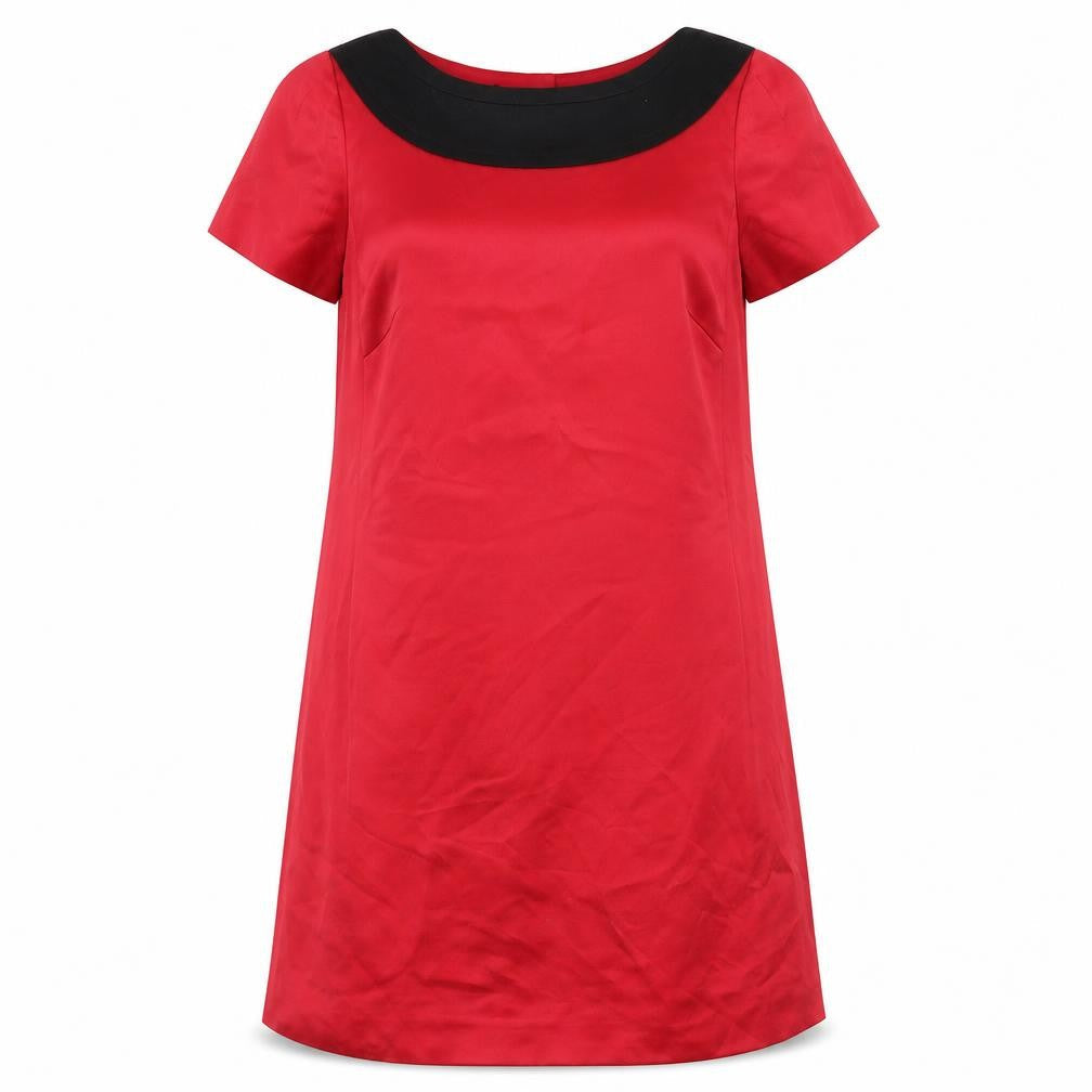 Jesiré Women's Red Silk Shift Dress Size 6 Knee Length Classic