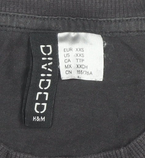 H&M Divided Womens Black Racing Graphic Cotton T-Shirt Size 2XS