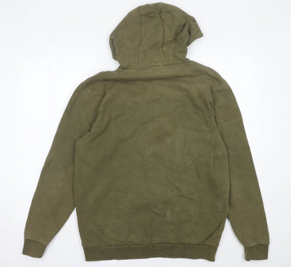 Close-up detail of Ellesse men’s green pullover hoodie sweatshirt, size M, regular fit