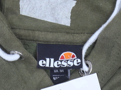 Brand and care label for Ellesse men’s green pullover hoodie sweatshirt, size M, regular fit