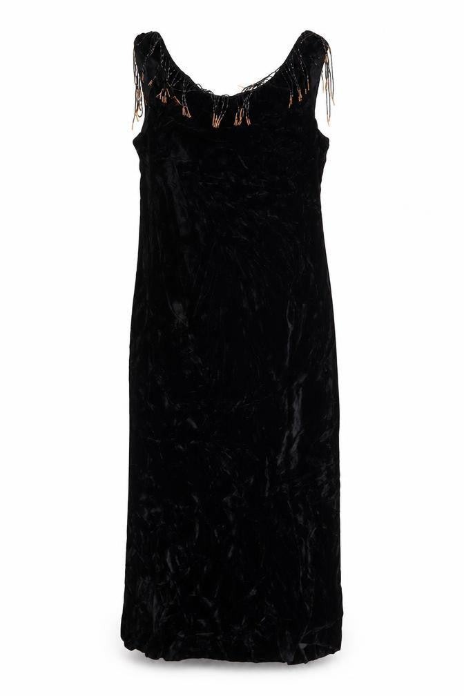 Country Casuals Women’s Black Beaded Velvet Sheath Dress Size 10