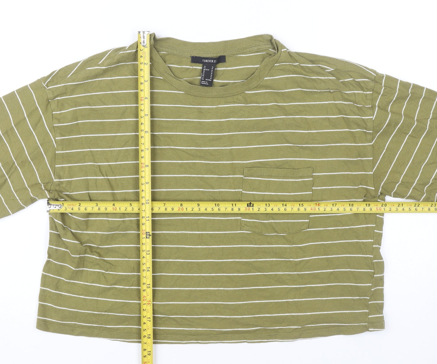 Forever 21 Womens Green Striped Cropped T-Shirt Size M