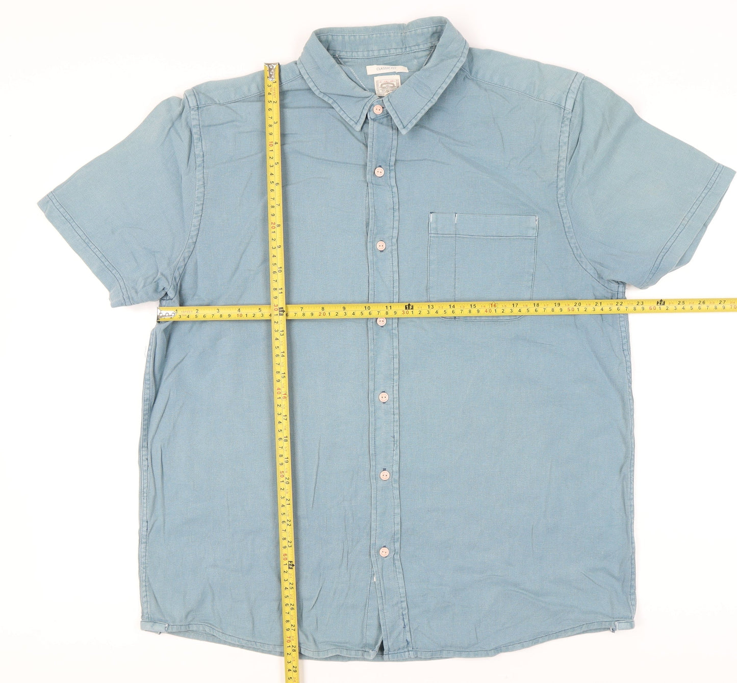 Laundered Classics Men's Blue L Classic Fit Short Sleeve Button-Up Shirt