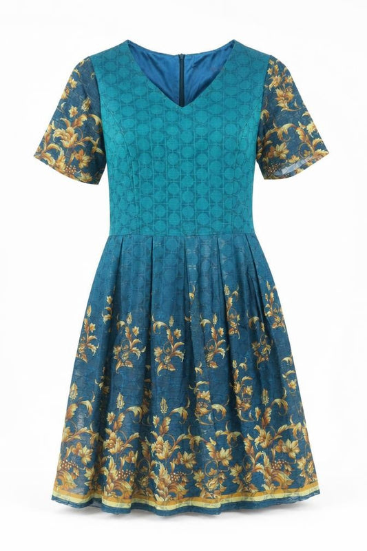 Tenki London Women Blue Floral Fit & Flare Dress Size 12 V-Neck Knee Length