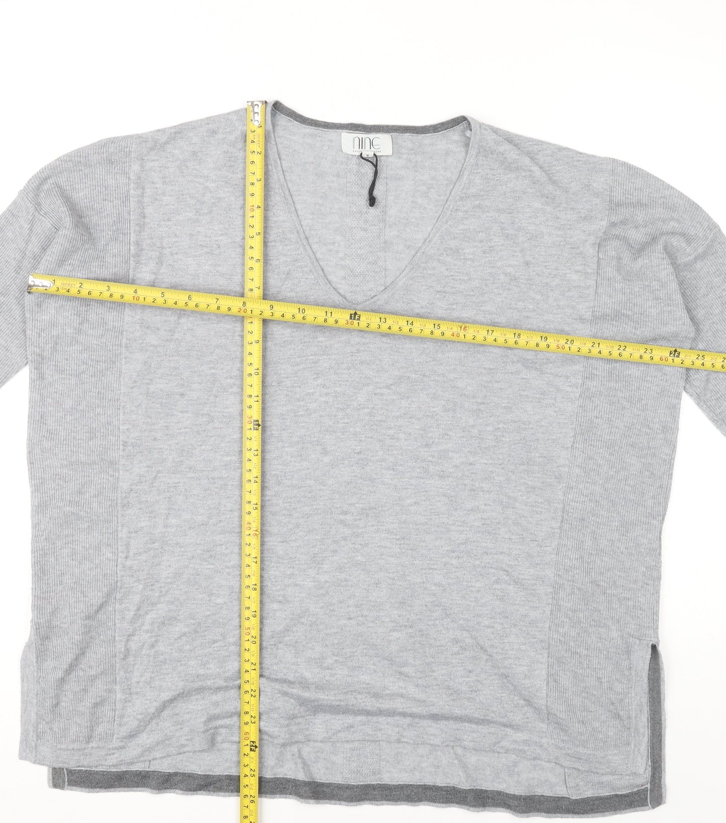 Nine by Savannah Miller Women’s Grey V-Neck Jumper Size 14