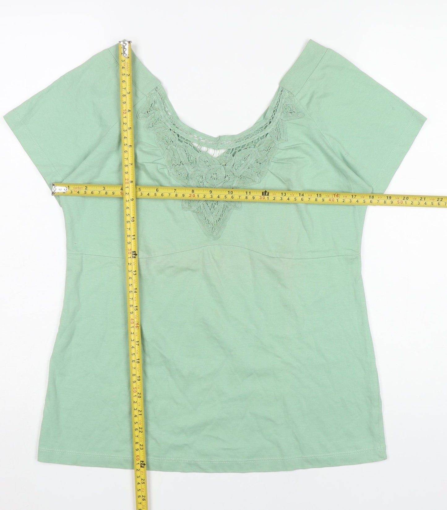 Levi Strauss Women’s Green Cotton V-Neck Crochet Trim T-Shirt Size S