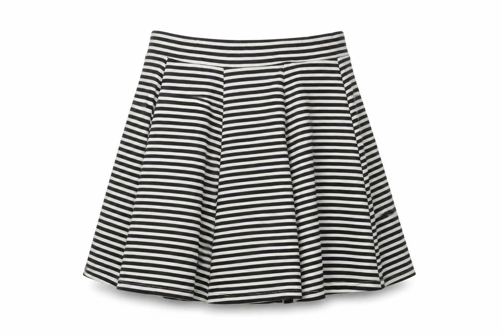 Esmara Women’s Black White Stripe A-Line Skirt Size 12