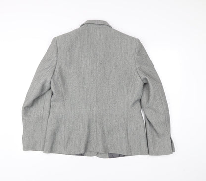 Close-up detail of Amaranto Women Grey, size 16, Herringbone Blazer Jacket