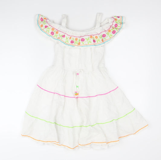 Johnnie b Teens White Embroidered Skater Dress Size 8 Sleeveless Summer