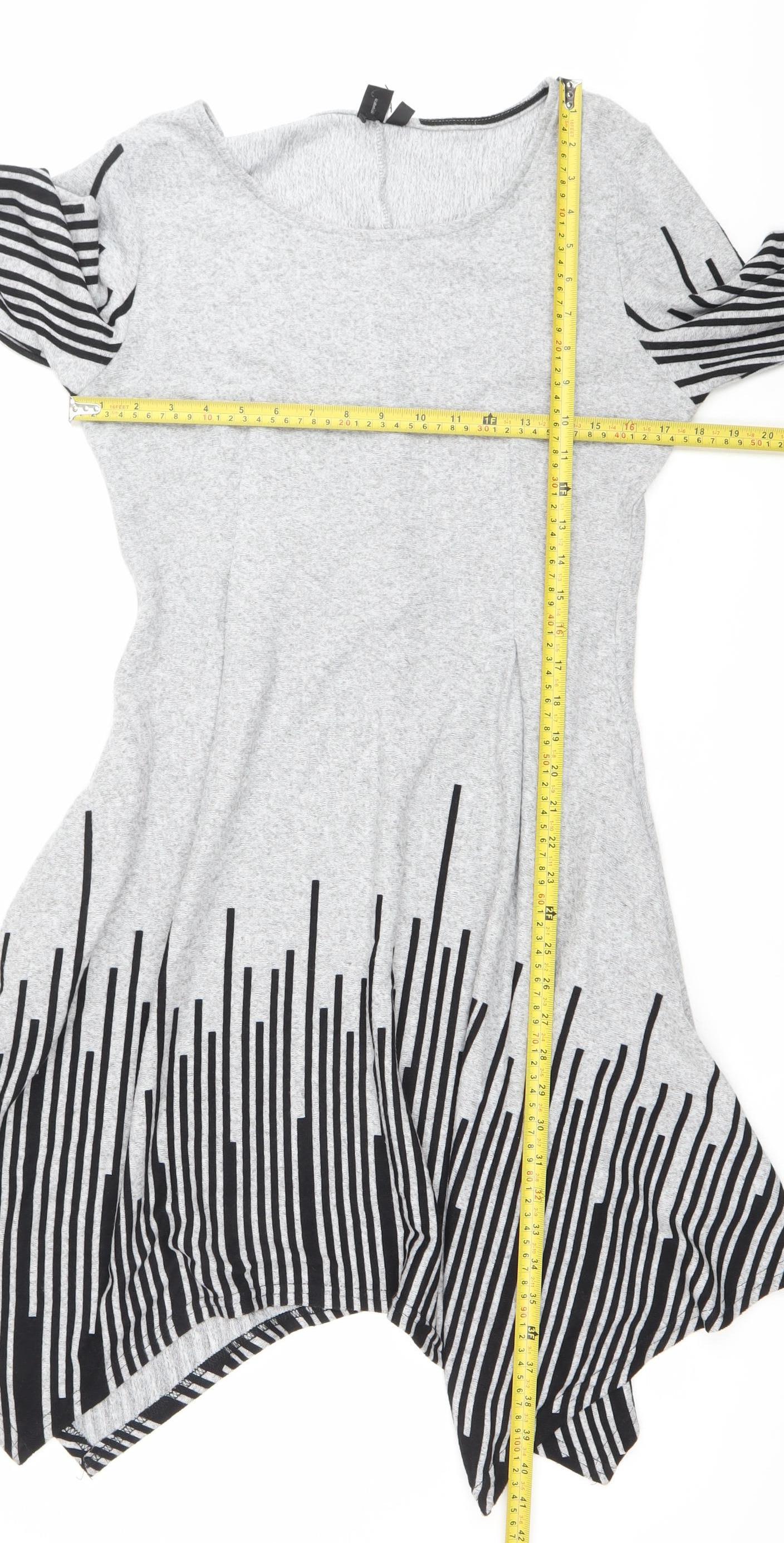 Izabel London Women’s Grey Striped Shift Dress Size 12