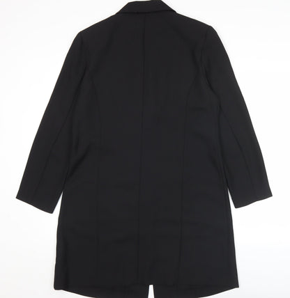 Close-up detail of Fashion Plus women’s black, size UK 14, tailored formal suit jacket
