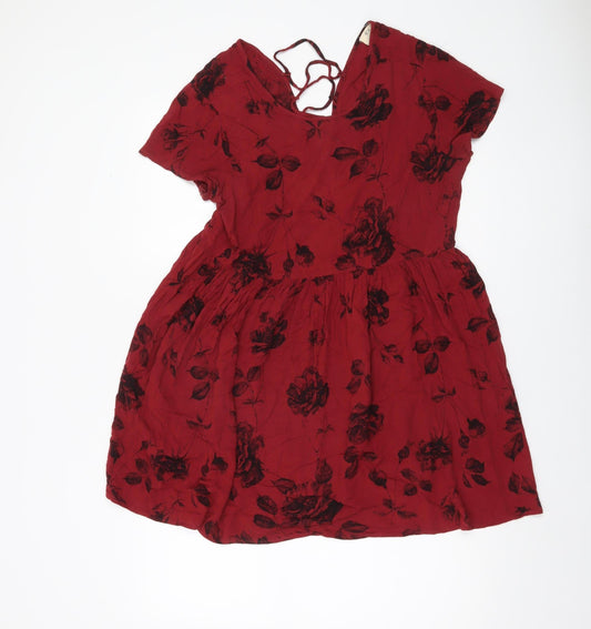 Pins and Needles Women’s Red Floral Skater Dress Size M Short Sleeve