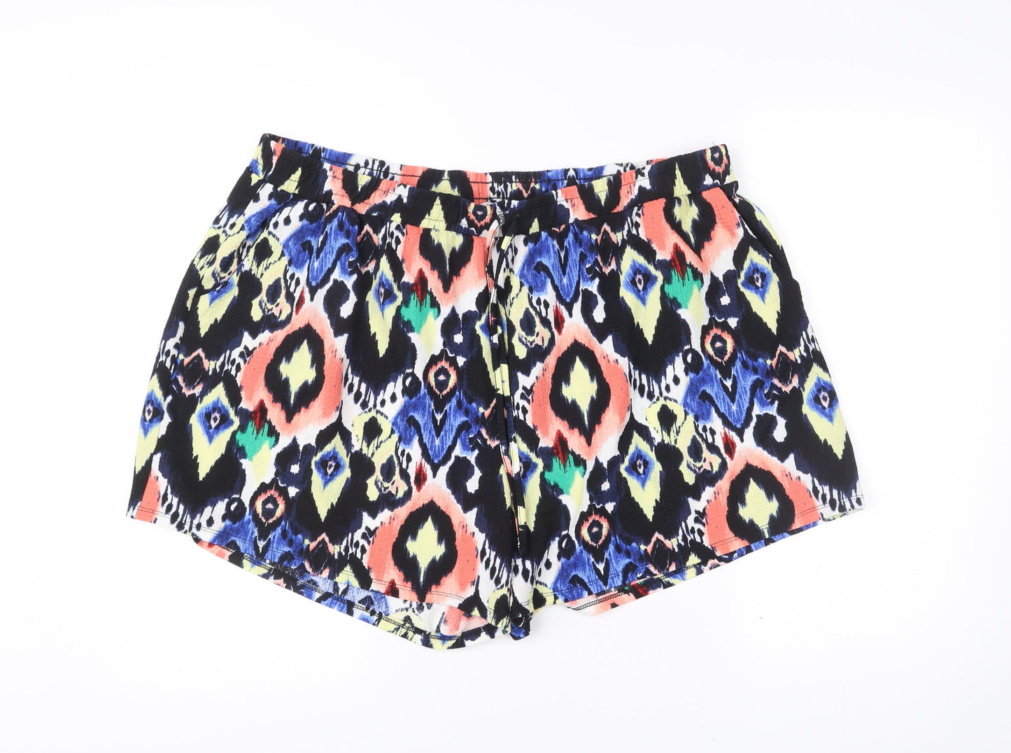 Papaya Women’s Multicoloured Geometric Shorts Size 20