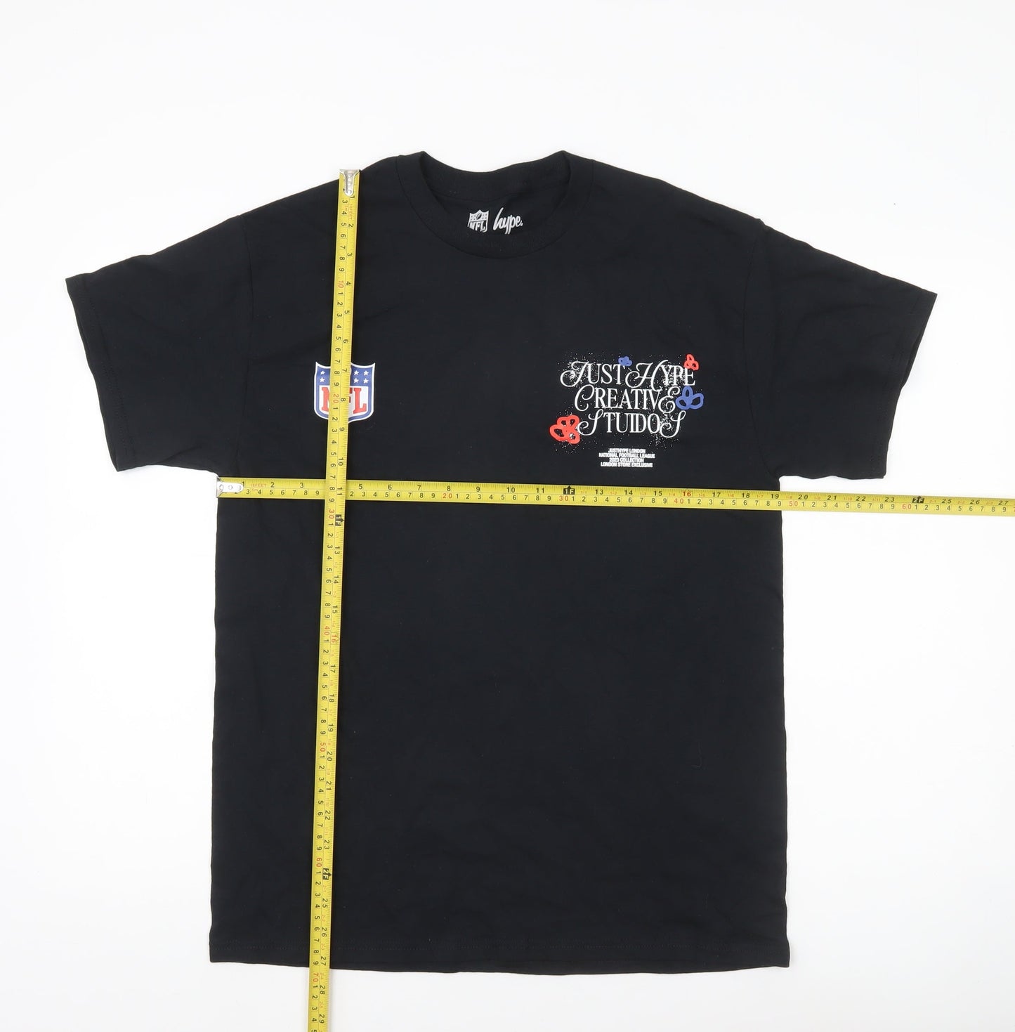 Hype Men’s Black Medium NFL Graphic Print Logo T-Shirt