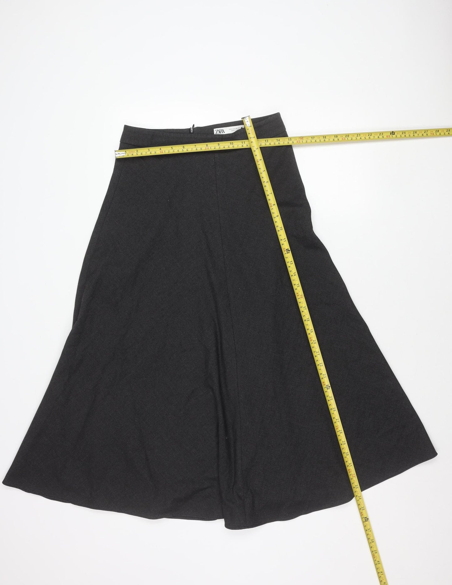 Zara Women Black A-Line Skirt Size 12 Knee Length Workwear