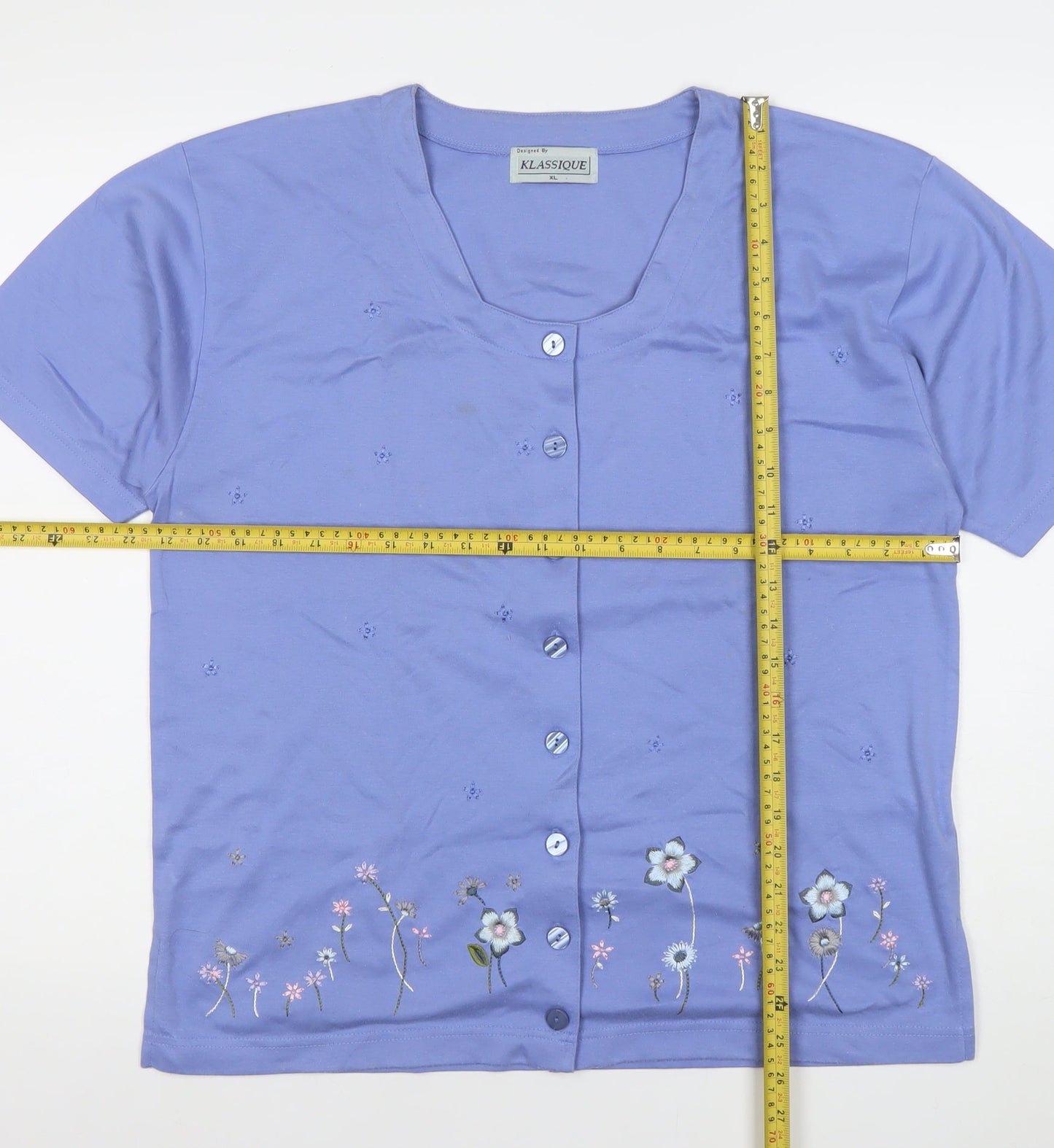 Klassique Women's Blue Floral Embroidered Button-Up Top XL