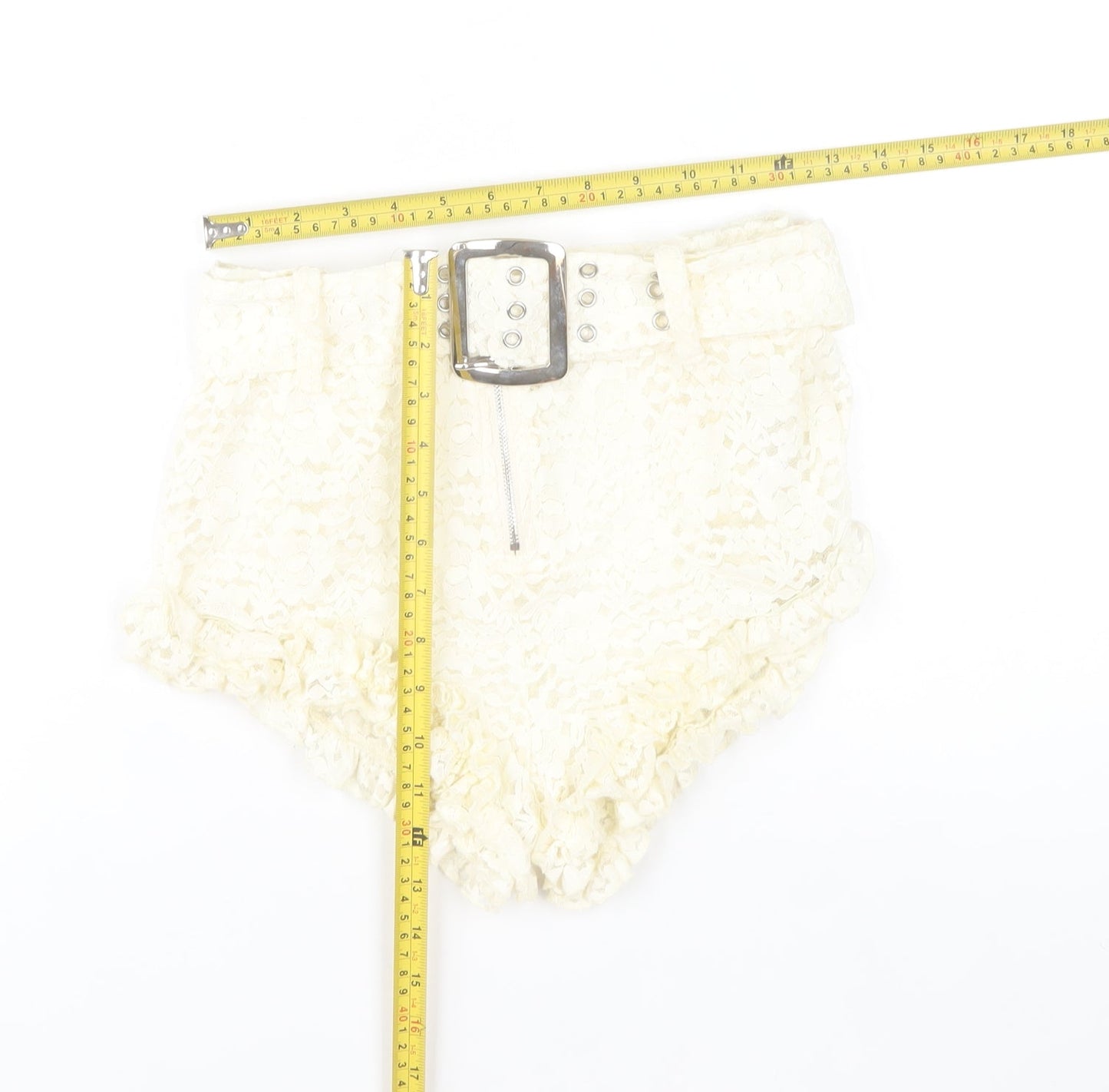 PrettyLittleThing Women’s Ivory Lace Belted Hot Pants UK 6