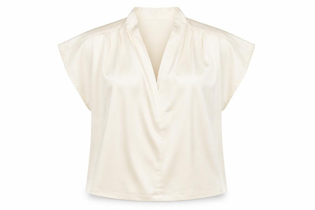 VILA Women’s Ivory V-Neck Short Sleeve Blouse Size 12