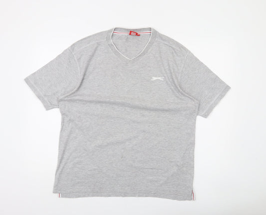 Slazenger Men's Grey V-Neck Short Sleeve T-Shirt L Classic Fit