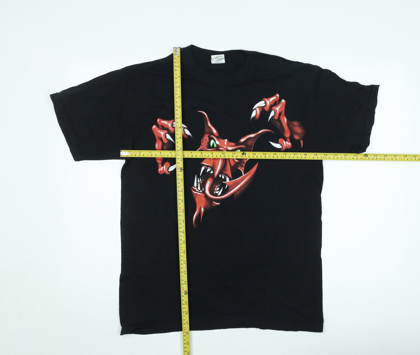 Gildan Men's Black Dragon Graphic Heavy Cotton T-Shirt Medium