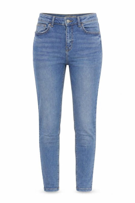Front view of Denim Co. Women's Blue Skinny Jeans, size 8 Slim, Fit Mid Rise Denim