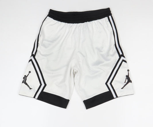 Jordan Boys White Black Dri-FIT Athletic Basketball Shorts 10-12 Years