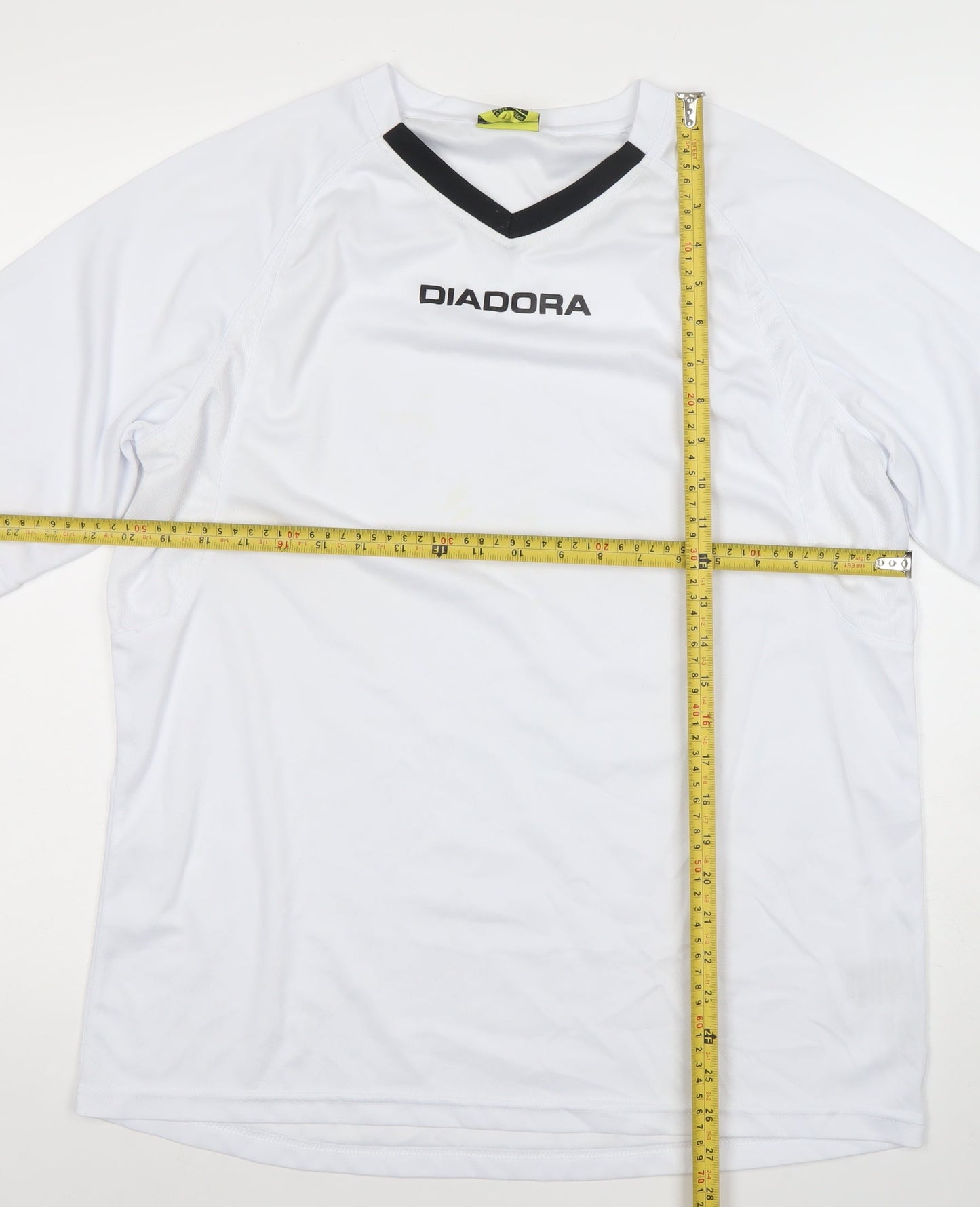 Diadora Men’s White V-Neck Sports Jersey T-Shirt Size L